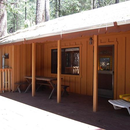 9S Pine Cabin South Wawona Exterior photo