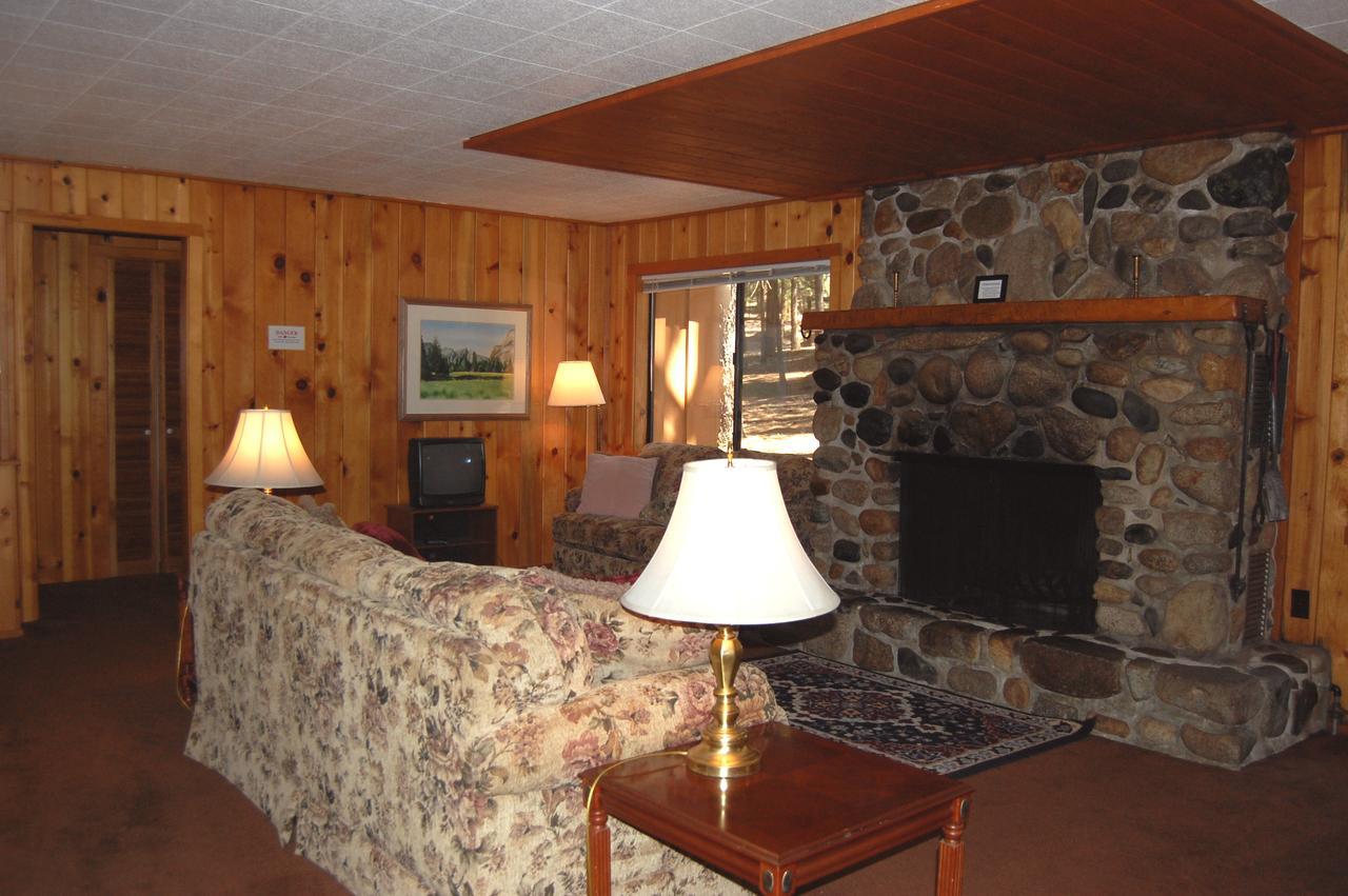 9S Pine Cabin South Wawona Exterior photo